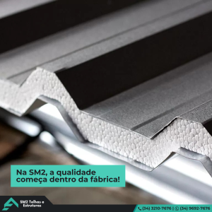 Fabricação própria. Na SM2, a qualidade começa dentro da fábrica. Produzimos nossas próprias telhas, garantindo controle total de qualidade, resistência e agilidade na entrega.